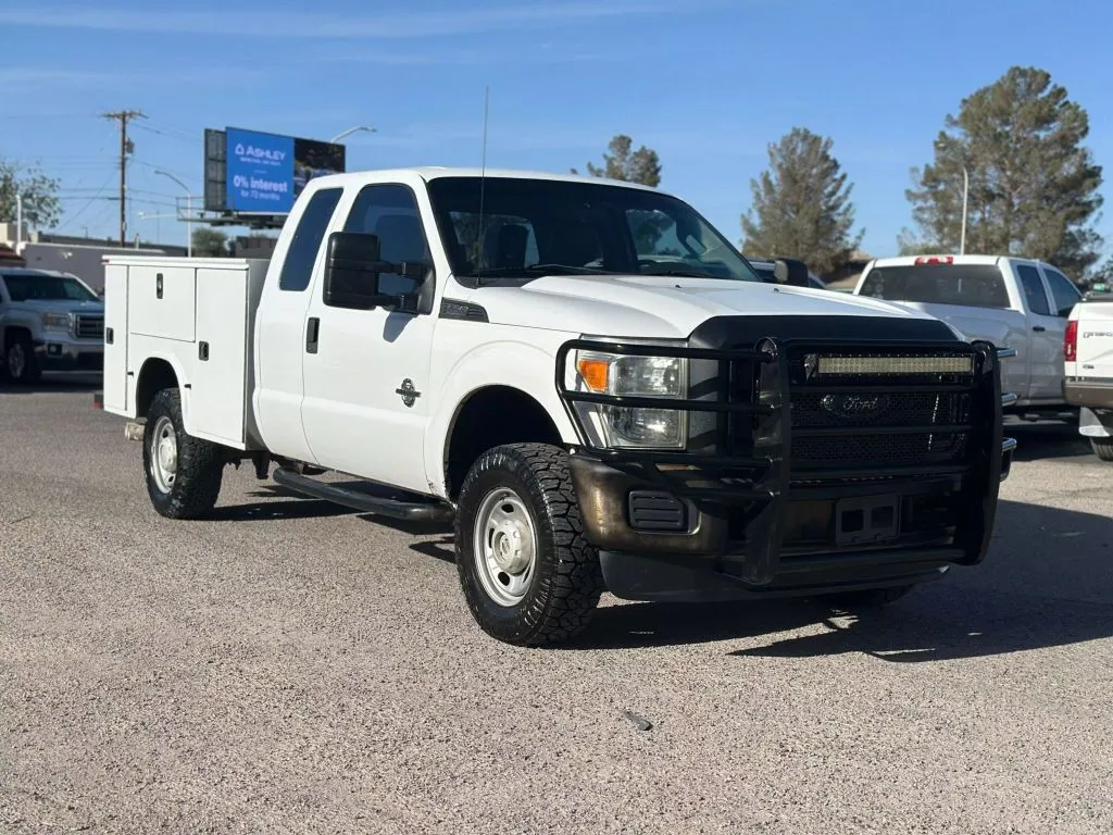 2015 Ford F350 Super Duty Super Cab XL Pickup 4D 8 ft for sale in Las Cruces, NM