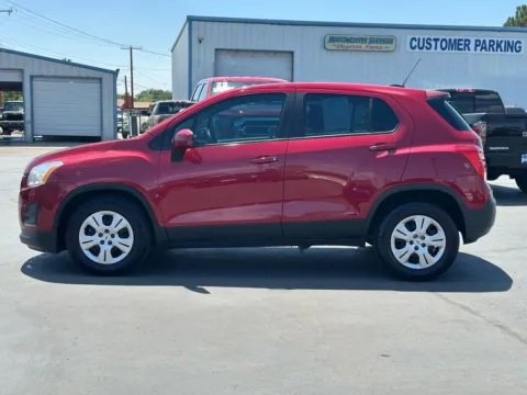More photos of 2015 Chevrolet Trax LS Sport Utility 4D at L&L Auto Sales, NM