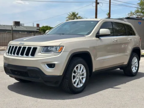 Another view of 2015 Jeep Grand Cherokee Laredo Sport Utility 4D for sale in Las Cruces, NM at L&L Auto Sales