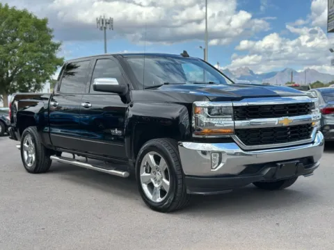 Black 2016 Chevrolet Silverado 1500 Crew Cab LT Pickup 4D 5 3/4 ft for sale in Las Cruces, NM