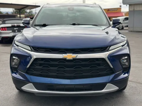 Another view of 2023 Chevrolet Blazer 3LT Sport Utility 4D for sale in Las Cruces, NM at L&L Auto Sales