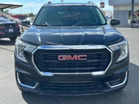 Another view of 2022 GMC Terrain SLE Sport Utility 4D for sale in Las Cruces, NM at L&L Auto Sales