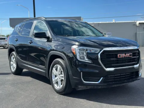 Black 2022 GMC Terrain SLE Sport Utility 4D for sale in Las Cruces, NM