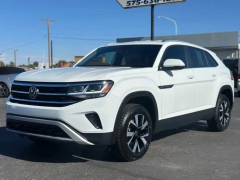 Another view of 2023 Volkswagen Atlas Cross Sport SE 4MOTION Sport Utility 4D for sale in Las Cruces, NM at L&L Auto Sales