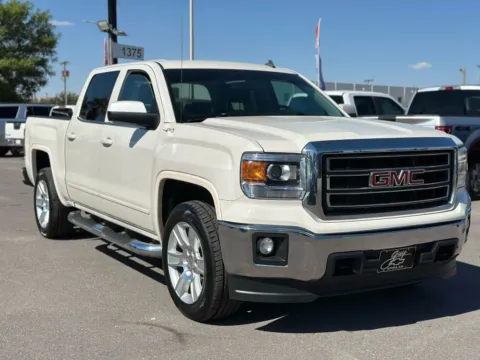 White 2014 GMC Sierra 1500 Crew Cab SLE Pickup 4D 5 3/4 ft for sale in Las Cruces, NM