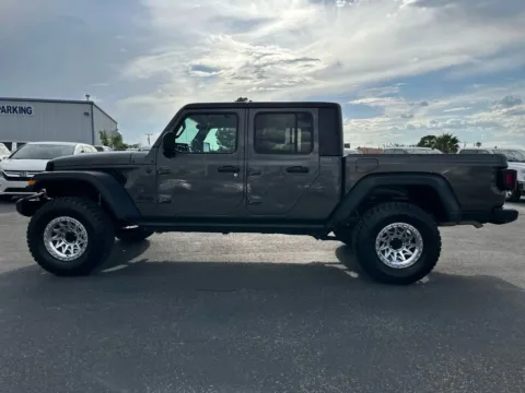 More photos of 2023 Jeep Gladiator Sport S Pickup 4D 5 ft at L&L Auto Sales, NM