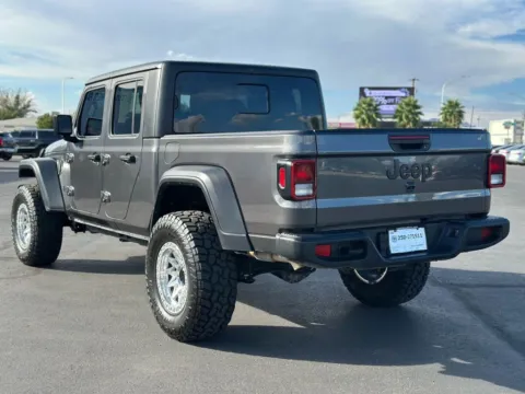 More photos of 2023 Jeep Gladiator Sport S Pickup 4D 5 ft at L&L Auto Sales, NM
