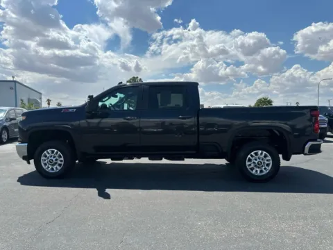 More photos of 2024 Chevrolet Silverado 2500 HD Crew Cab LT Pickup 4D 6 1/2 ft at L&L Auto Sales, NM