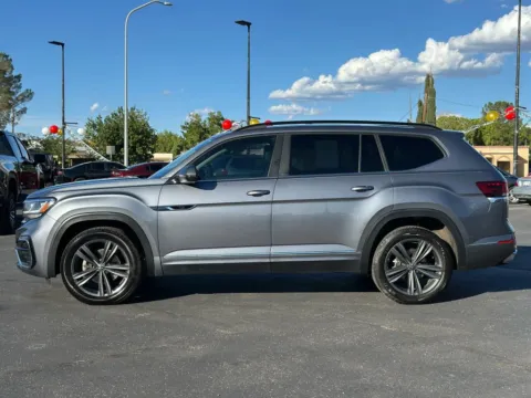 More photos of 2021 Volkswagen Atlas SE R-Line 4Motion w/Tech Pkg Sport Utility 4D at L&L Auto Sales, NM