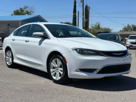 White 2016 Chrysler 200 Limited Sedan 4D for sale in Las Cruces, NM
