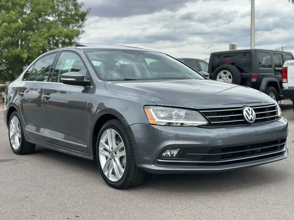 Gray 2017 Volkswagen Jetta 1.8T SEL Premium Sedan 4D for sale in Las Cruces, NM
