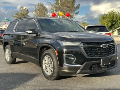 Black 2022 Chevrolet Traverse LT Sport Utility 4D for sale in Las Cruces, NM