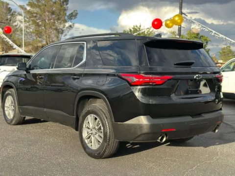 More photos of 2022 Chevrolet Traverse LT Sport Utility 4D at L&L Auto Sales, NM