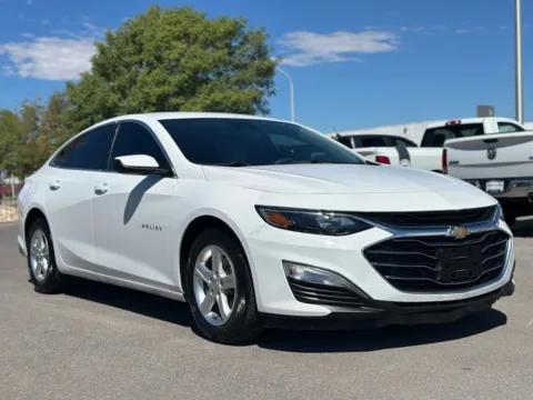 White 2020 Chevrolet Malibu LS Sedan 4D for sale in Las Cruces, NM