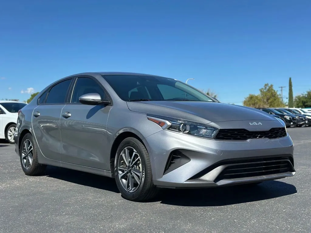 2024 Kia Forte LXS