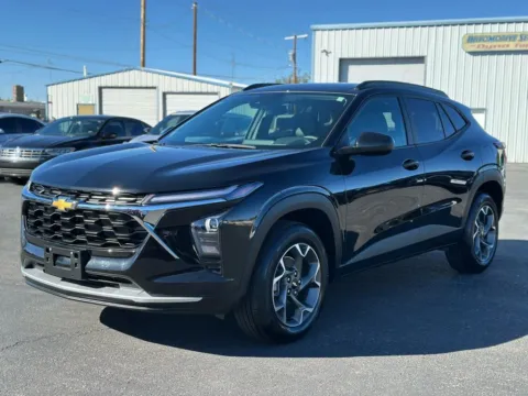 Another view of 2025 Chevrolet Trax LT Sport Utility 4D for sale in Las Cruces, NM at L&L Auto Sales