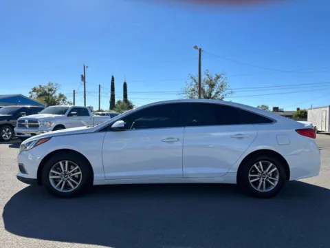More photos of 2017 Hyundai Sonata SE Sedan 4D at L&L Auto Sales, NM