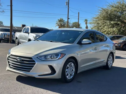 Another view of 2018 Hyundai Elantra SE Sedan 4D for sale in Las Cruces, NM at L&L Auto Sales