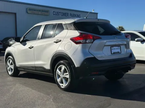 More photos of 2020 Nissan Kicks S Sport Utility 4D at L&L Auto Sales, NM