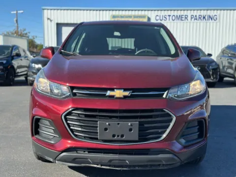Photos of 2017 Chevrolet Trax LS Sport Utility 4D for sale in Las Cruces, NM at L&L Auto Sales