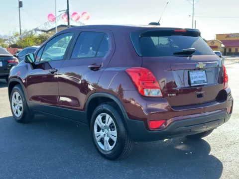 More photos of 2017 Chevrolet Trax LS Sport Utility 4D at L&L Auto Sales, NM