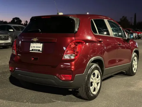 More photos of 2017 Chevrolet Trax LS Sport Utility 4D at L&L Auto Sales, NM