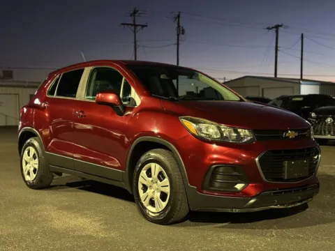 Red 2017 Chevrolet Trax LS Sport Utility 4D for sale in Las Cruces, NM