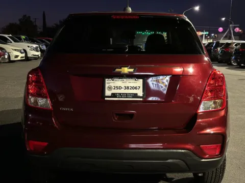 More photos of 2017 Chevrolet Trax LS Sport Utility 4D at L&L Auto Sales, NM