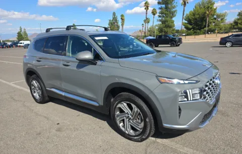 More photos of 2022 Hyundai Santa Fe SEL at Cassill Motors, IA
