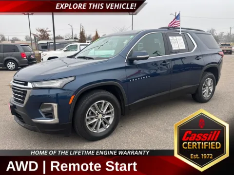 Blue 2023 Chevrolet Traverse LT for sale in Cedar Rapids, IA