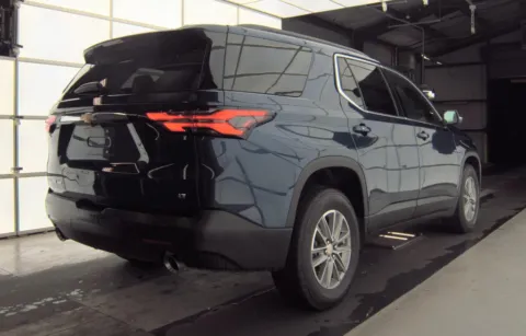 More photos of 2023 Chevrolet Traverse LT at Cassill Motors, IA