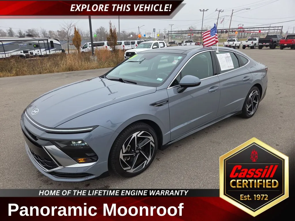 Blue 2024 Hyundai Sonata SEL for sale in Cedar Rapids, IA