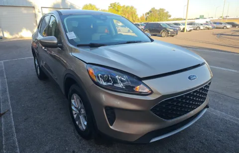 Photos of 2021 Ford Escape Hybrid SE for sale in Cedar Rapids, IA at Cassill Motors