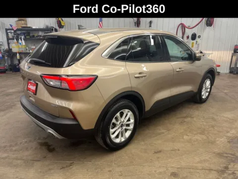 More photos of 2021 Ford Escape Hybrid SE at Cassill Motors, IA