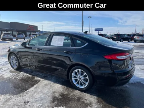 Another view of 2020 Ford Fusion SE for sale in Cedar Rapids, IA at Cassill Motors