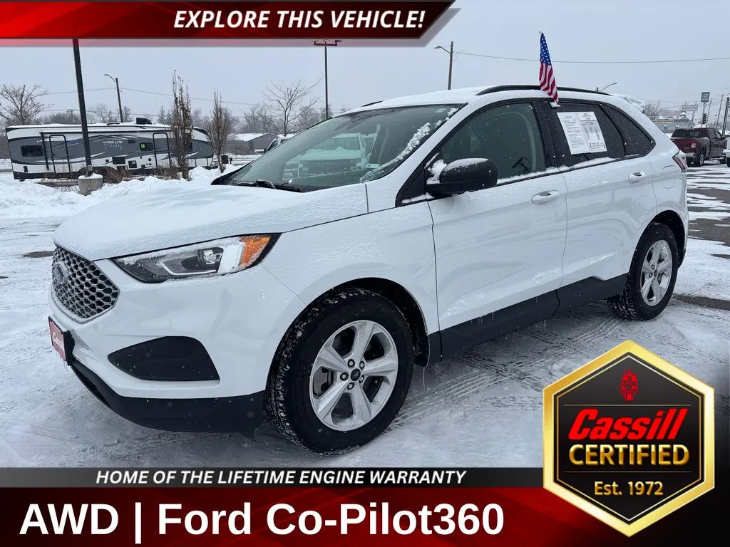 2024 Ford Edge SE's photo