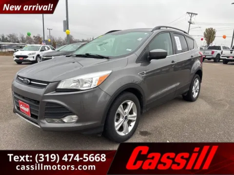Gray 2014 Ford Escape SE for sale in Cedar Rapids, IA