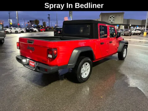 More photos of 2020 Jeep Gladiator Sport at Cassill Motors, IA