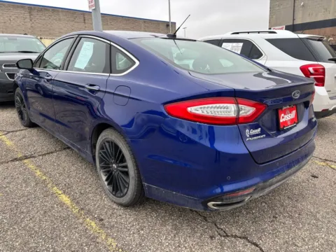 Photos of 2016 Ford Fusion SE for sale in Cedar Rapids, IA at Cassill Motors