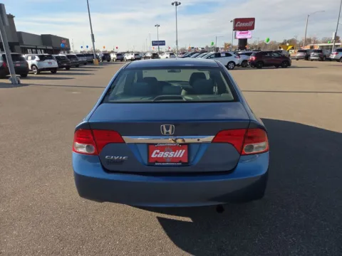 More photos of 2009 Honda Civic LX at Cassill Motors, IA