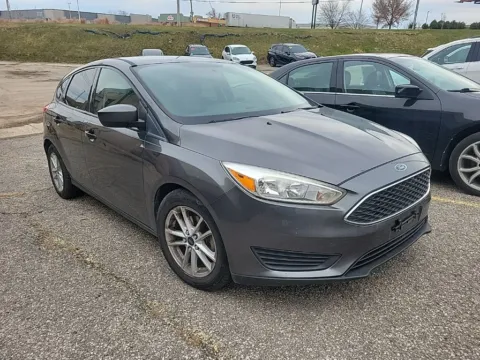Photos of 2018 Ford Focus SE for sale in Cedar Rapids, IA at Cassill Motors