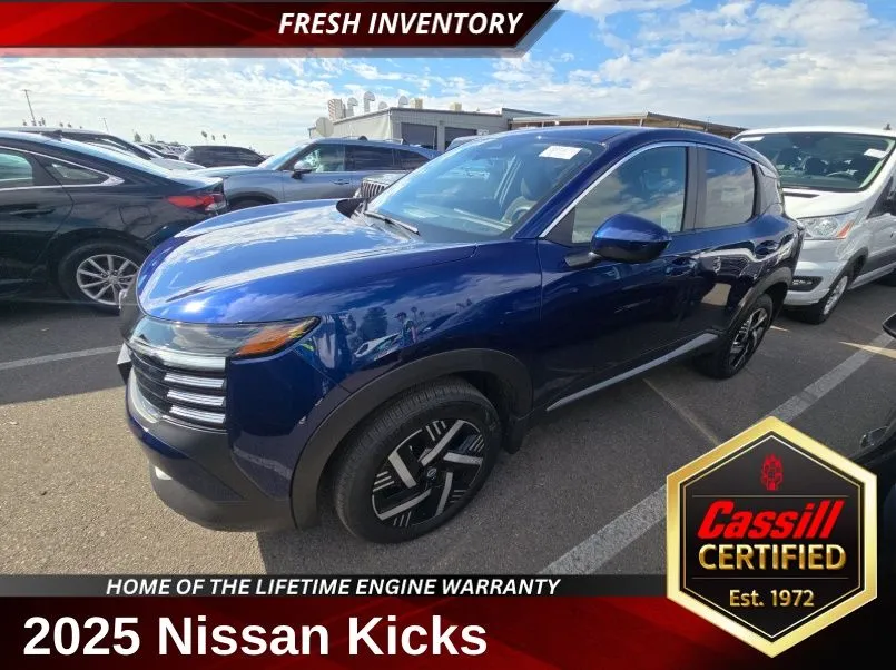 2025 Nissan Kicks SV
