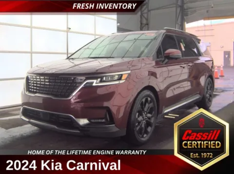 Red 2024 Kia Carnival SX Prestige for sale in Cedar Rapids, IA