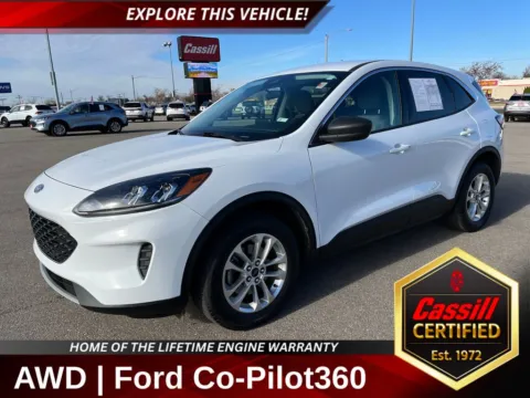 White 2022 Ford Escape SE for sale in Cedar Rapids, IA