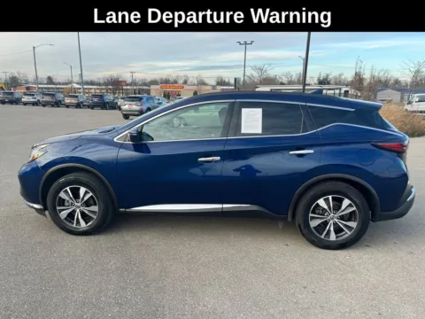 Photos of 2020 Nissan Murano SV for sale in Cedar Rapids, IA at Cassill Motors
