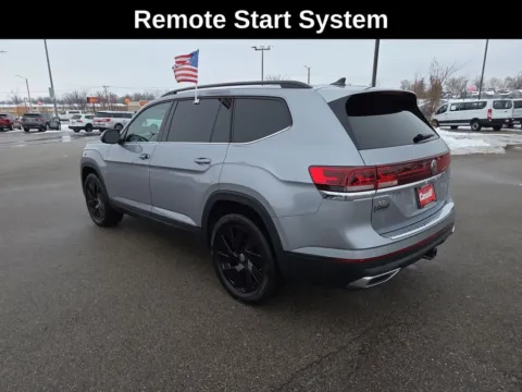 Another view of 2024 Volkswagen Atlas 2.0T SE w/Technology for sale in Cedar Rapids, IA at Cassill Motors