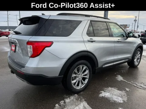 More photos of 2022 Ford Explorer XLT at Cassill Motors, IA