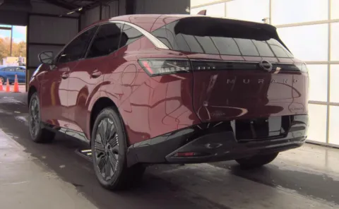 More photos of 2025 Nissan Murano Platinum at Cassill Motors, IA