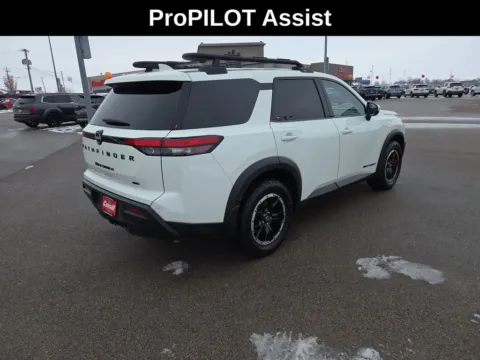 More photos of 2023 Nissan Pathfinder Rock Creek at Cassill Motors, IA