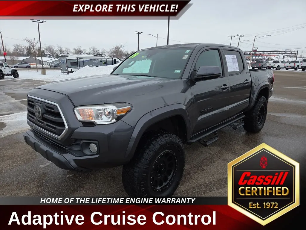 2019 Toyota Tacoma SR5's photo